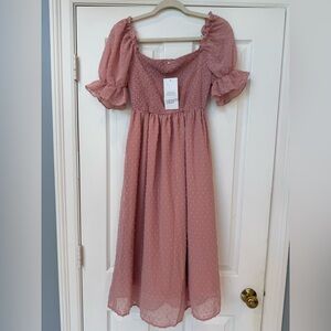 NWT Smocked Square Neck Swiss Dots Puff Sleeve Bump Friendly Dress in Mauve